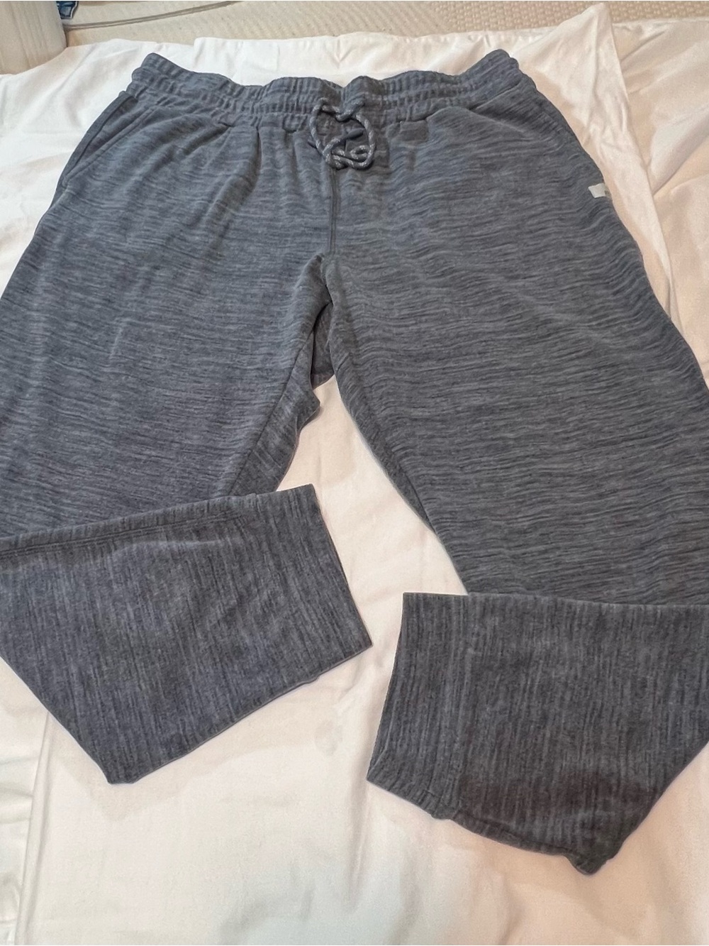 Avalanche Men's Charcoal Gray Jogger Sweatpants